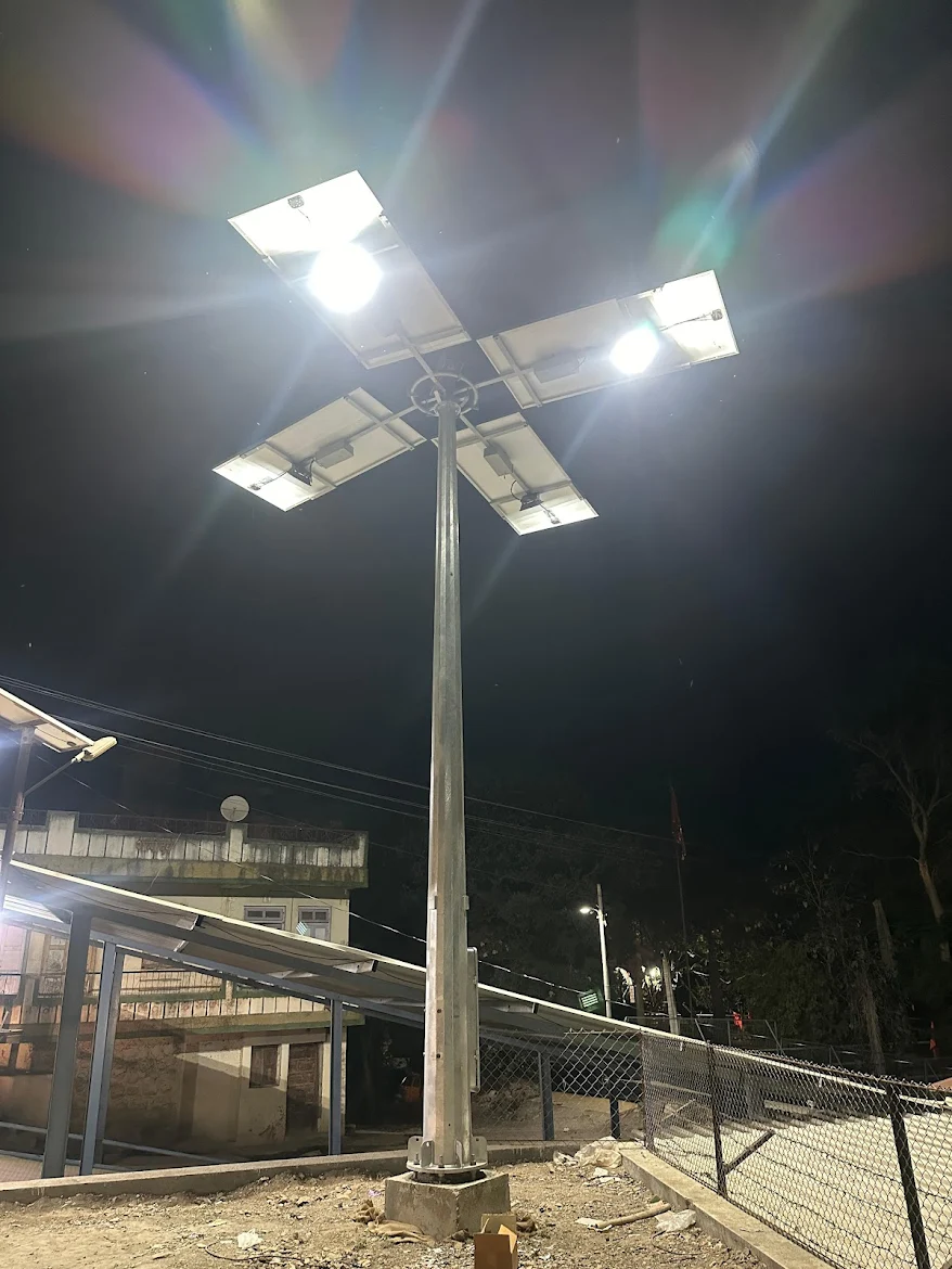Solar High Mast Light Pole