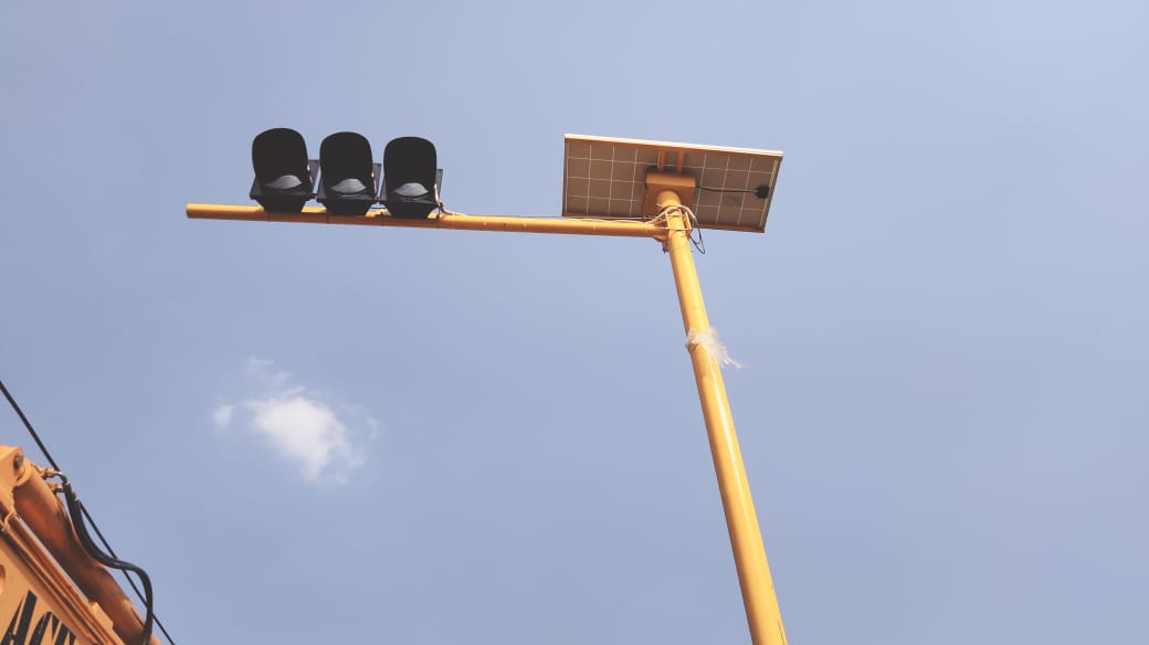 Solar Traffic Signal Cantilever Pole